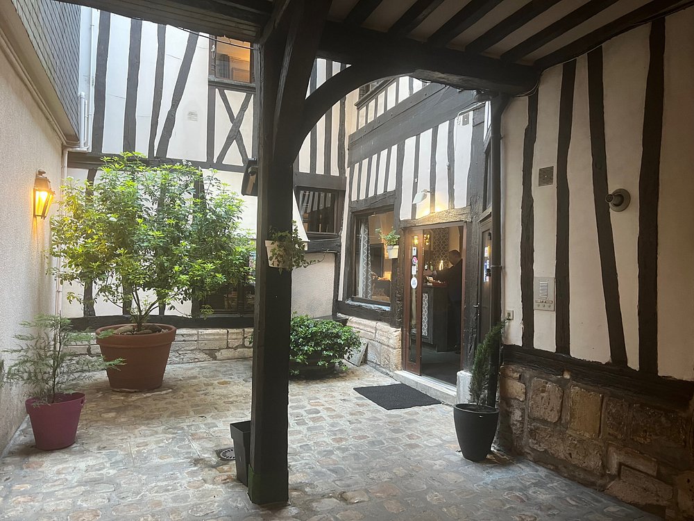 Rouen